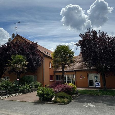 Comfort Hotel Orleans Saran Bagian luar foto