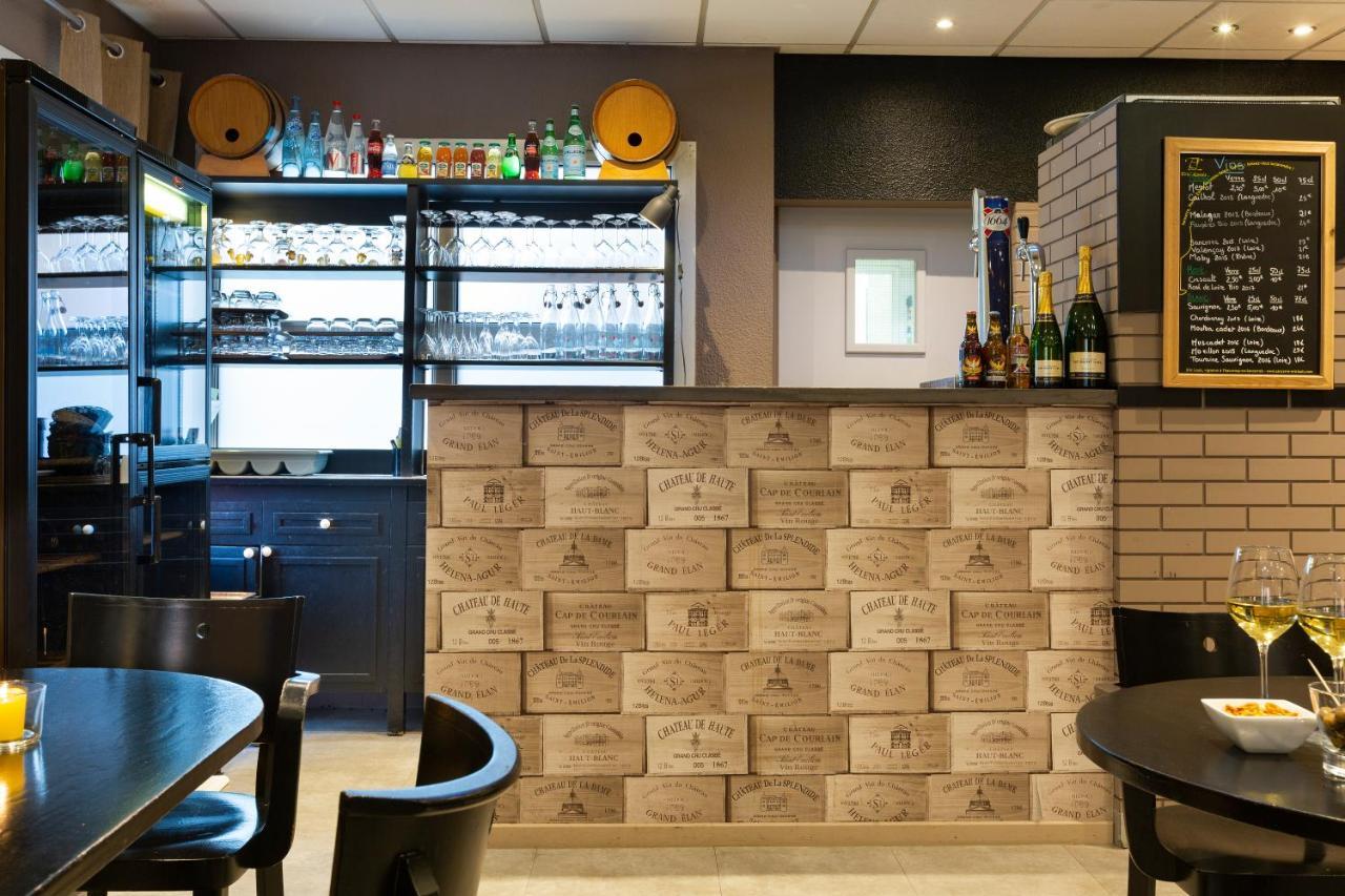 Comfort Hotel Orleans Saran Bagian luar foto