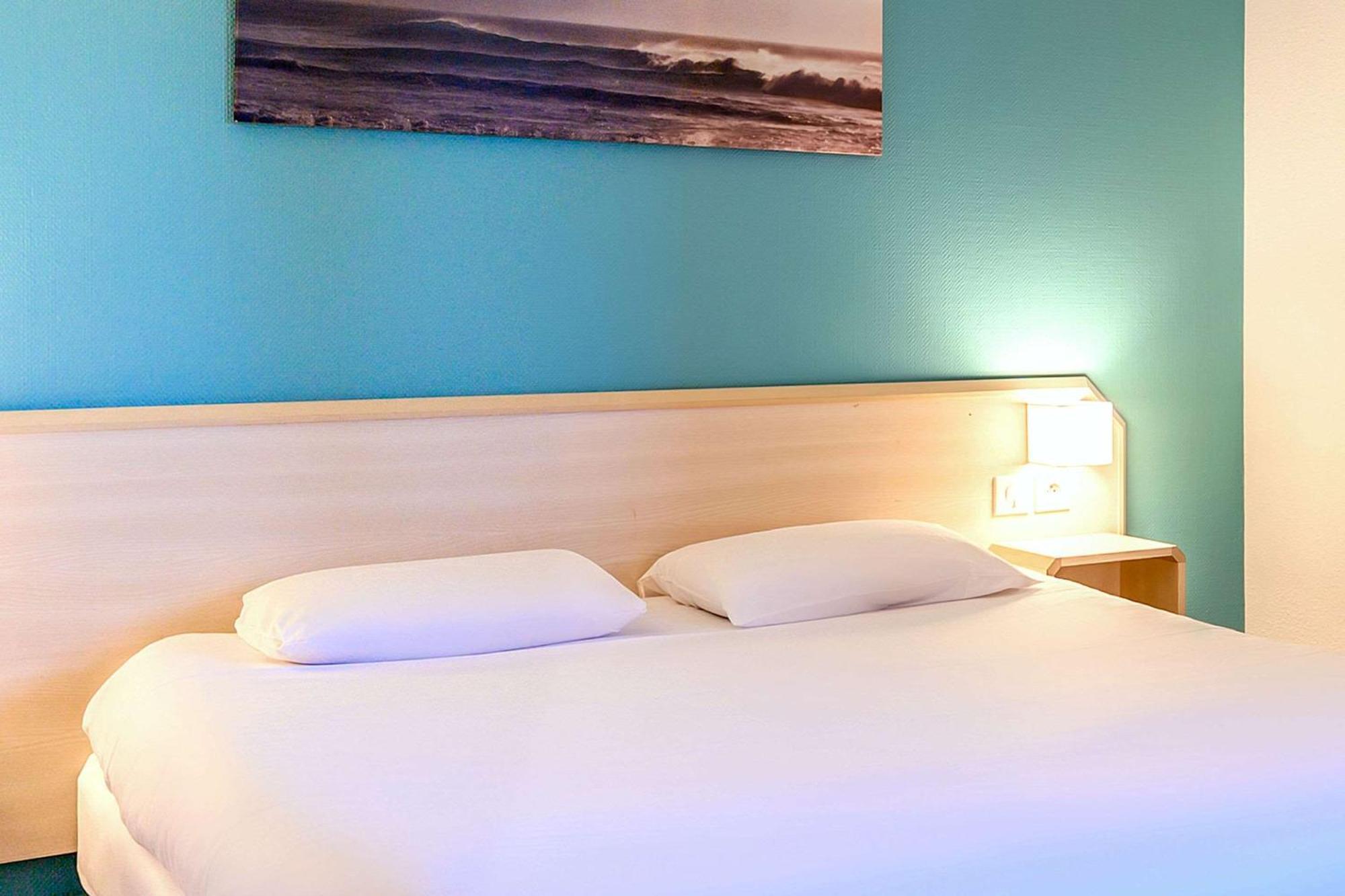 Comfort Hotel Orleans Saran Bagian luar foto